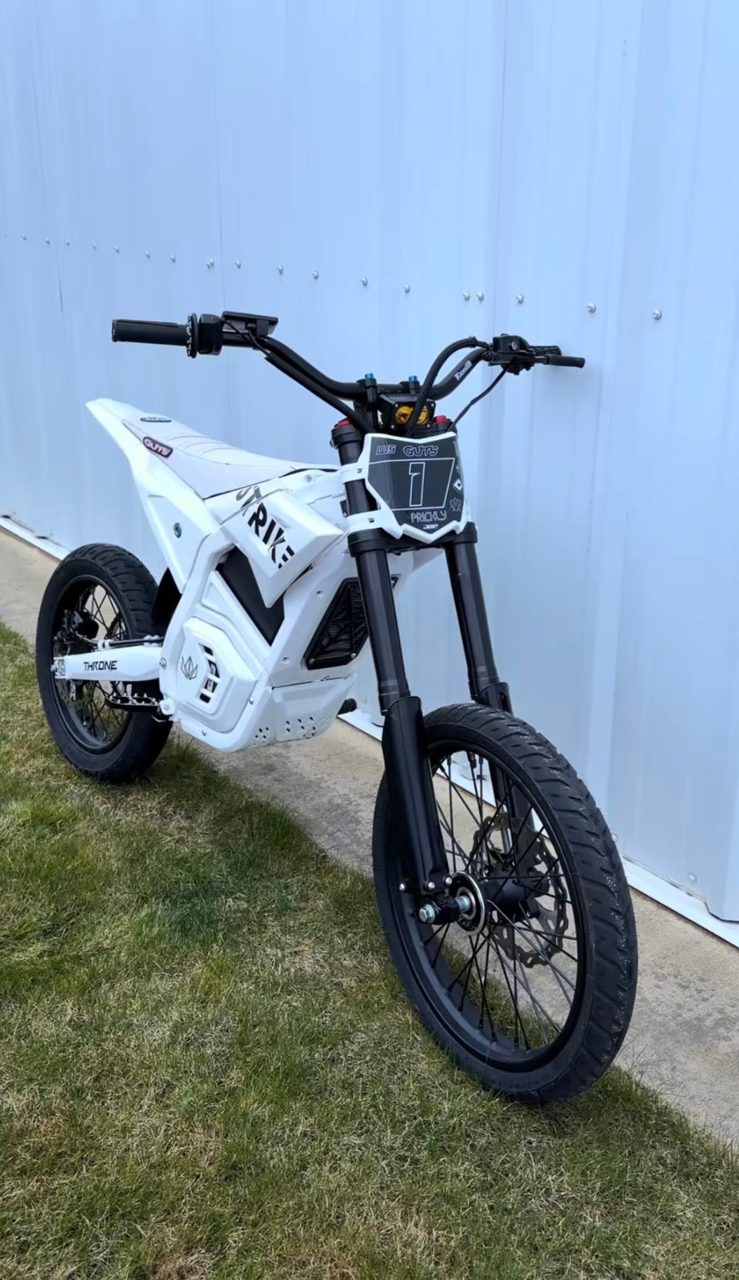 Supermoto Tires - Strike Shadow/Yozma IN10 Pro